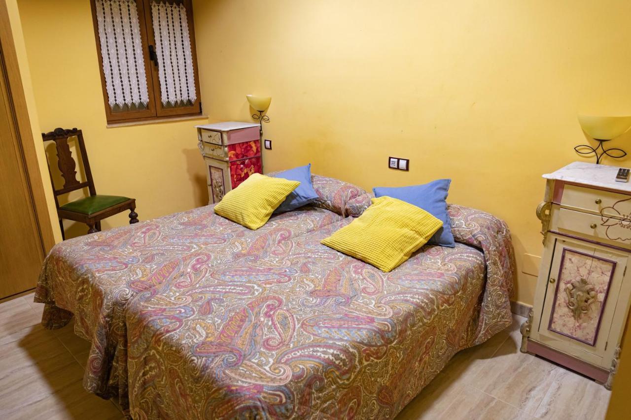 Hotel Un Lugar En La Vecilla Dueñas المظهر الخارجي الصورة