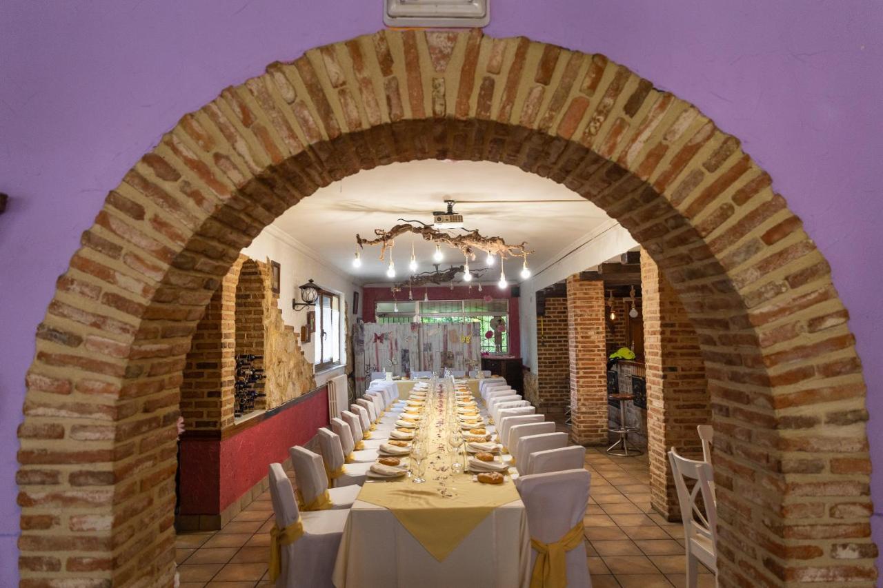 Hotel Un Lugar En La Vecilla Dueñas المظهر الخارجي الصورة