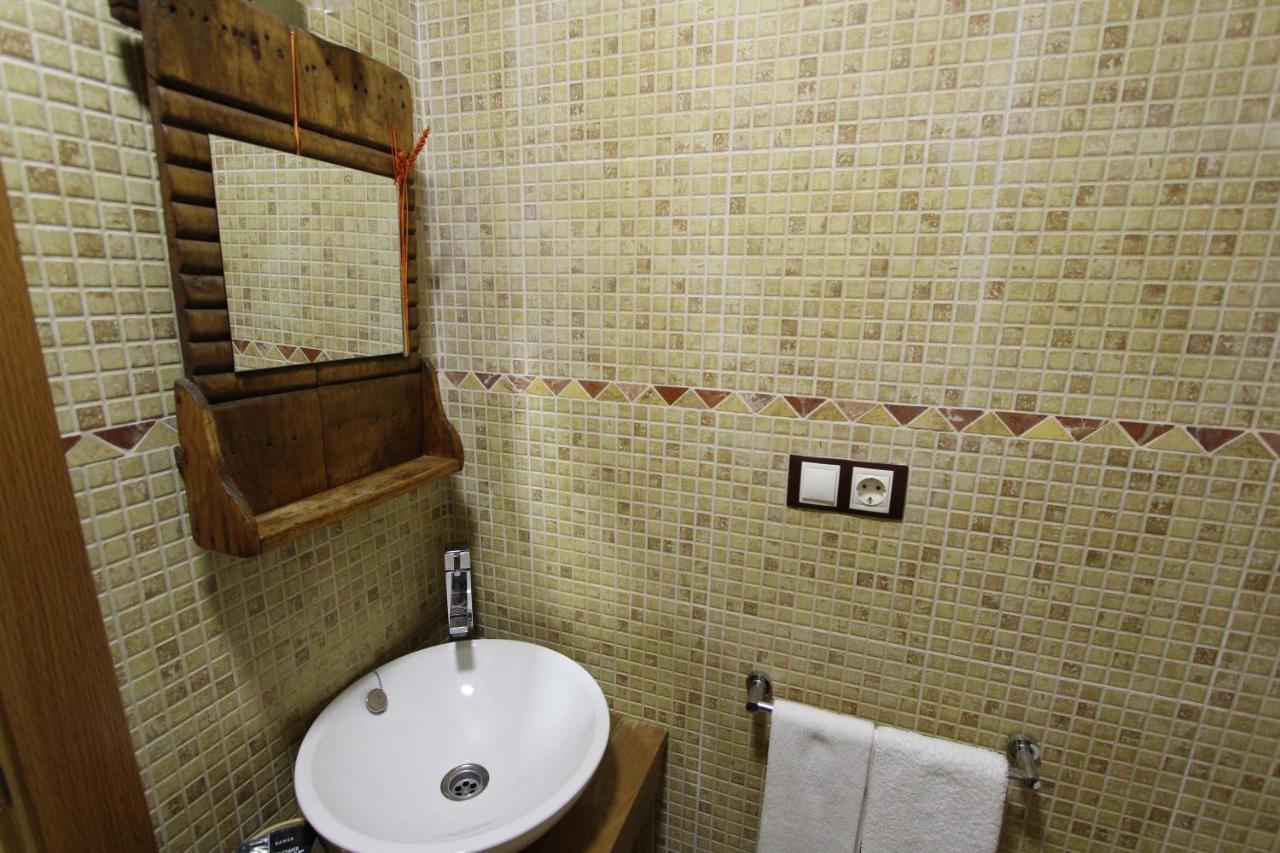 Hotel Un Lugar En La Vecilla Dueñas المظهر الخارجي الصورة
