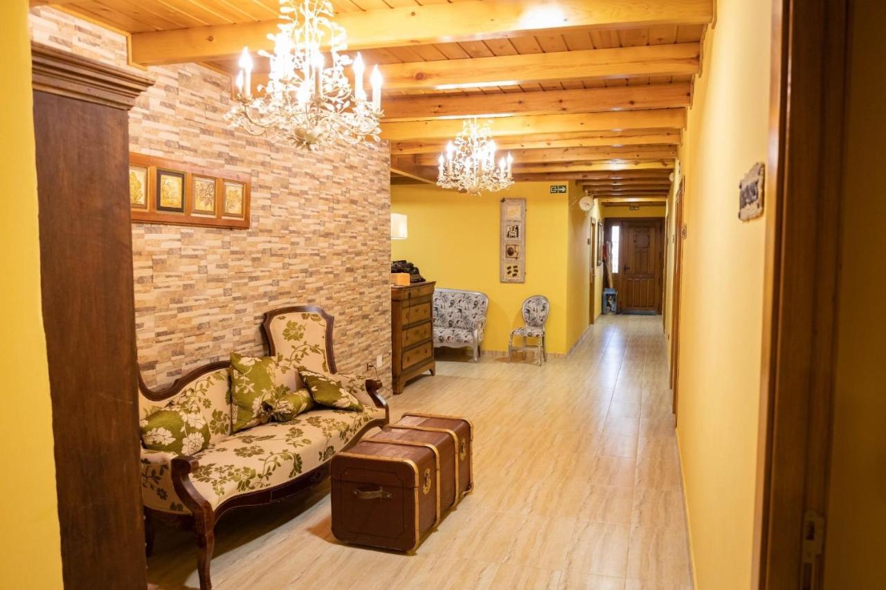 Hotel Un Lugar En La Vecilla Dueñas المظهر الخارجي الصورة