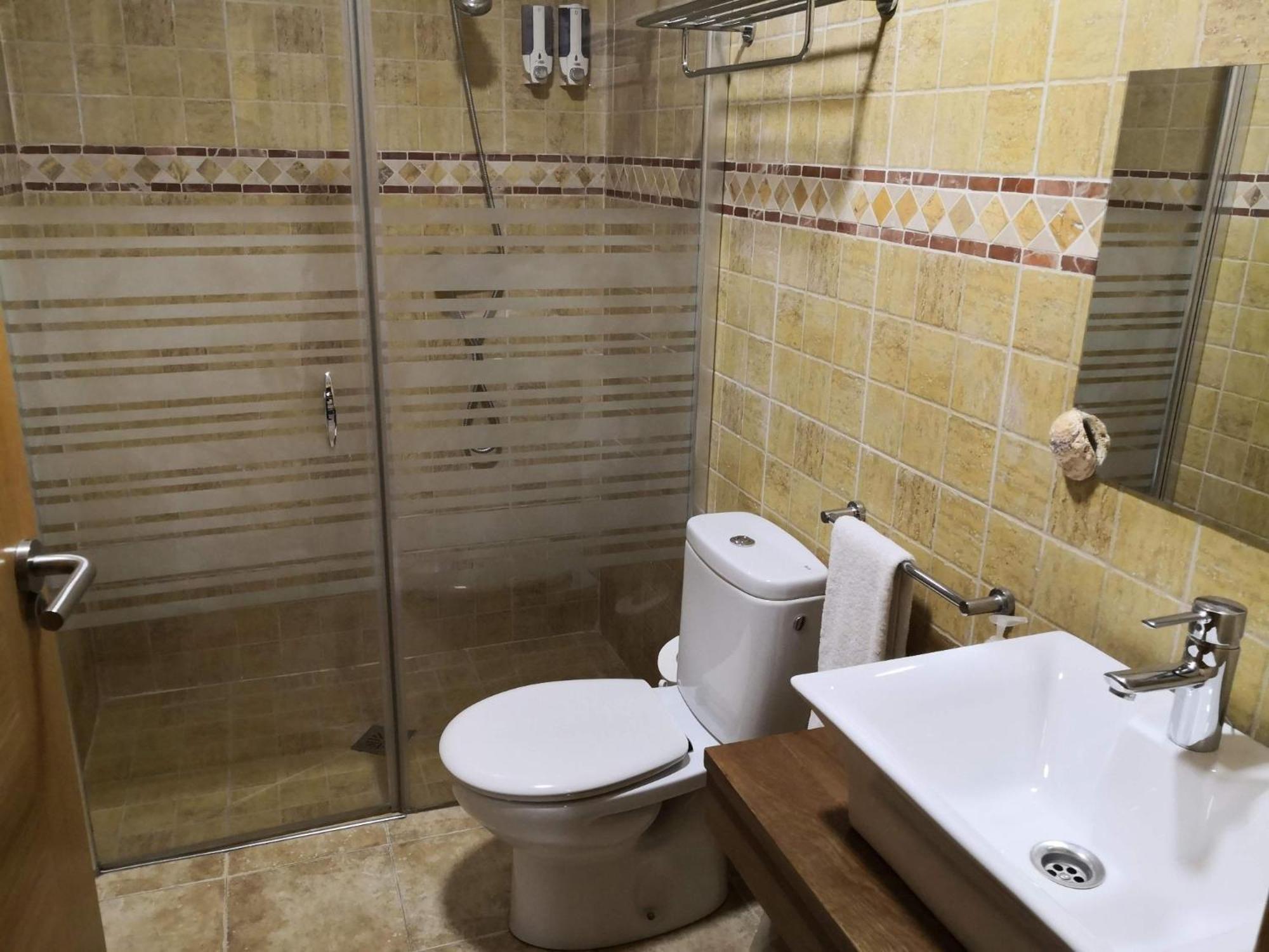 Hotel Un Lugar En La Vecilla Dueñas المظهر الخارجي الصورة